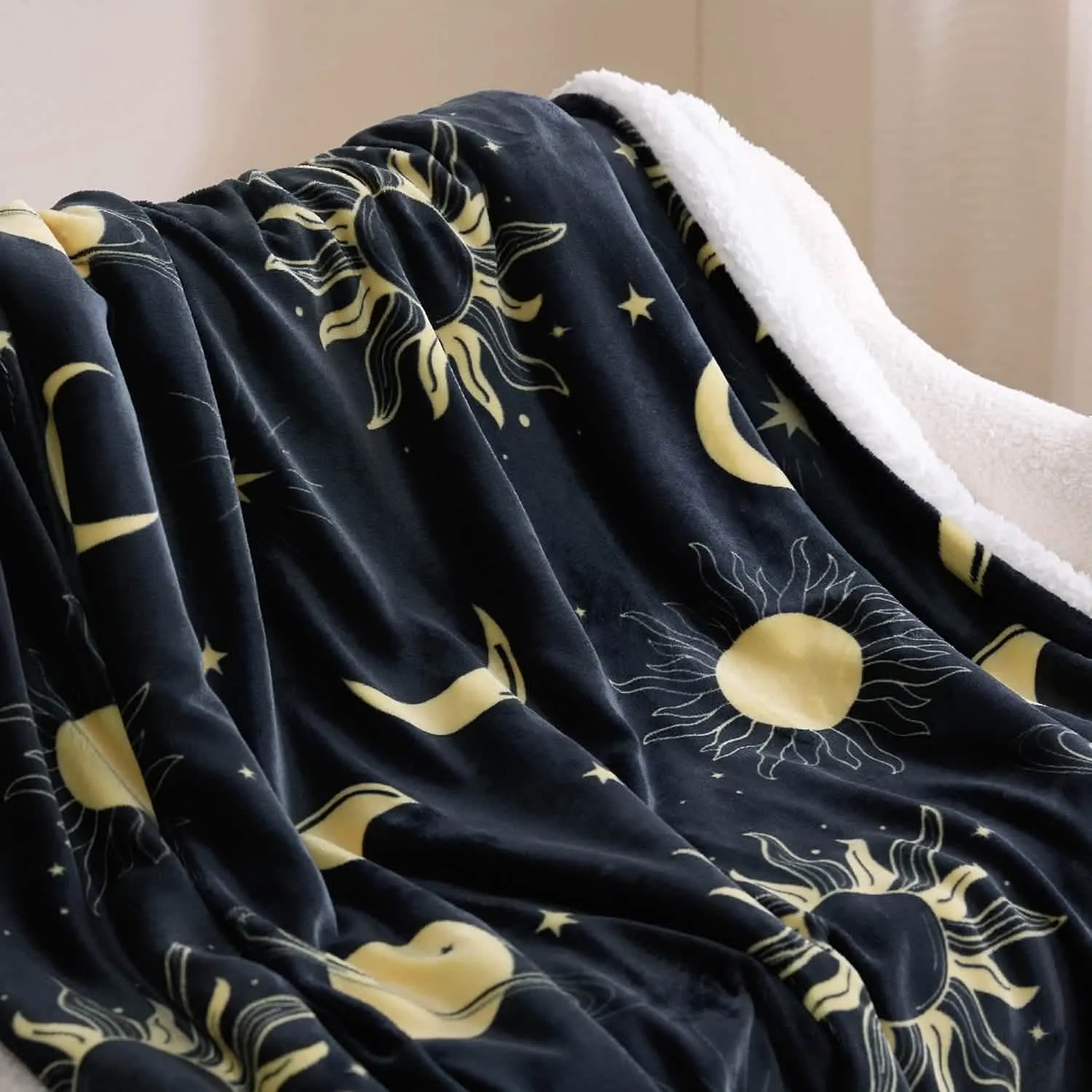 Bedsure Printed Throw Sherpa Blanket Sun and Moon