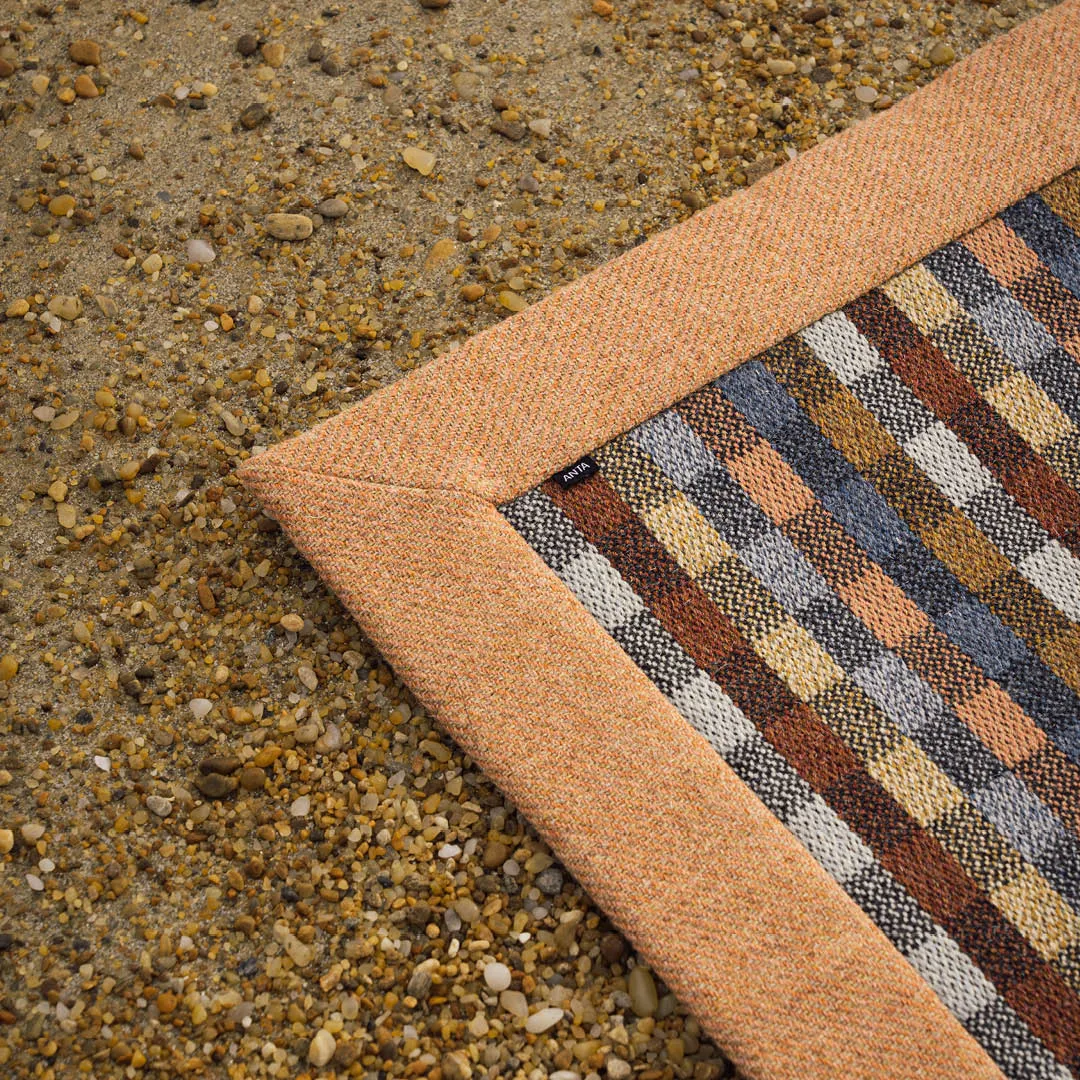 Benbecula Rug With Coral Binding