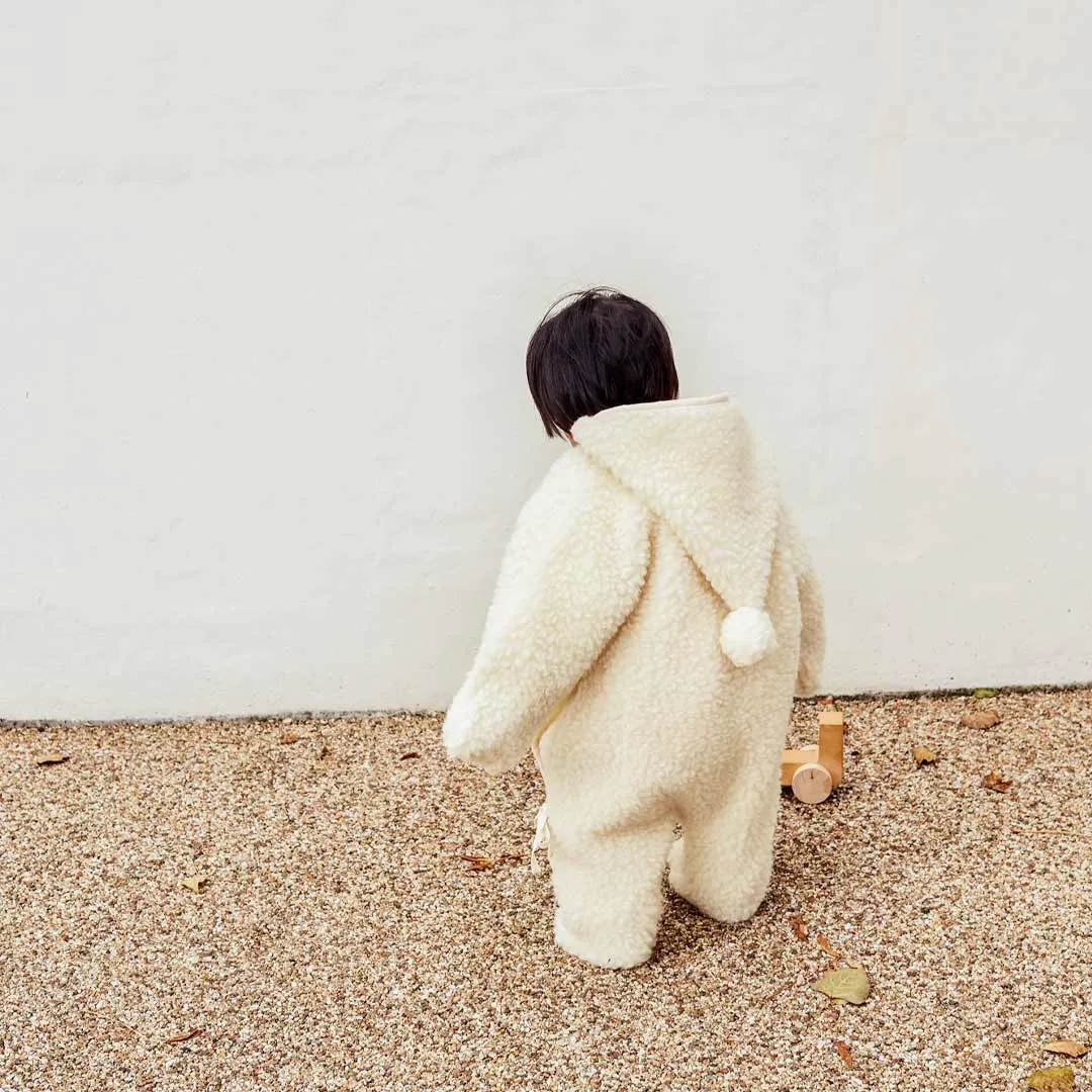 BINIBAMBA Merino Sheepskin Snugglesuit - Milk