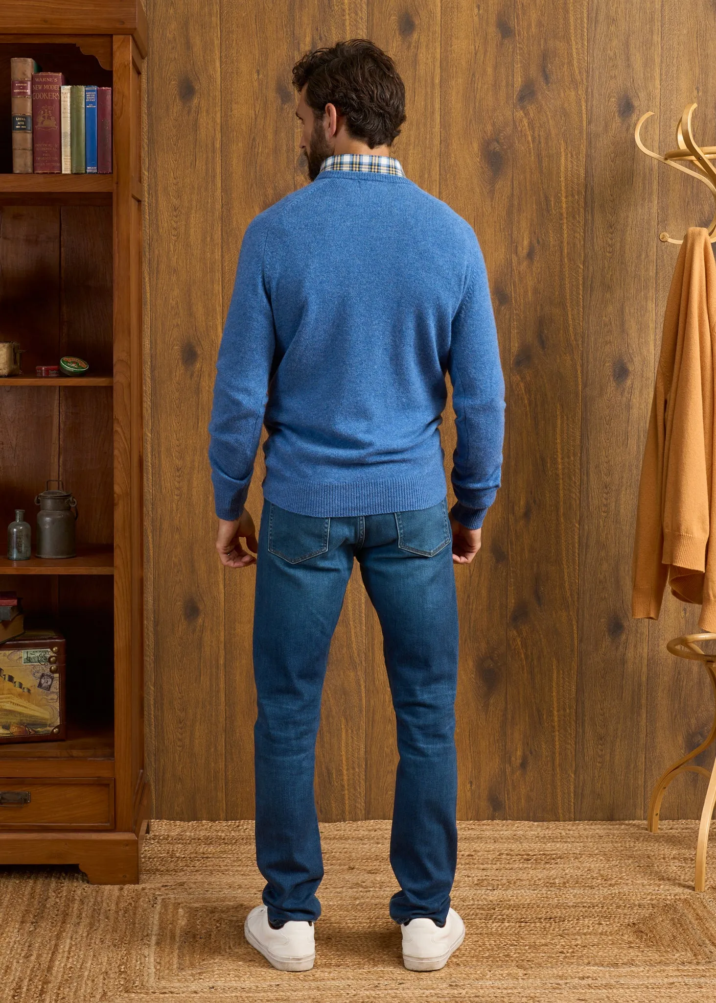 Hampshire Lambswool Jumper in Jeans - Classic Fit