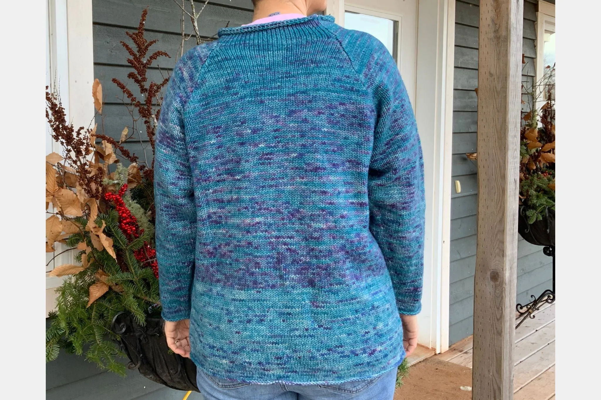 Hand Made Sweater Blue Poppy M-L