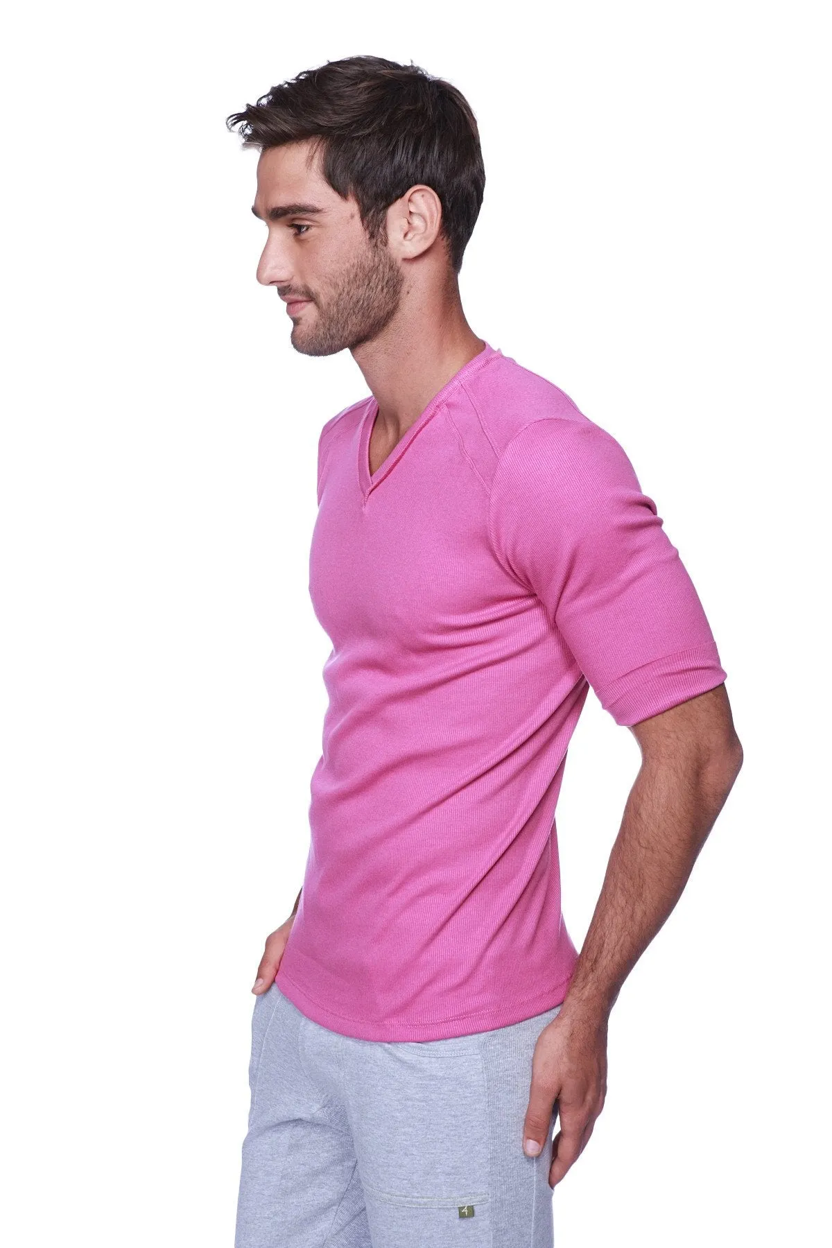 Hybrid V-Neck (Berry)