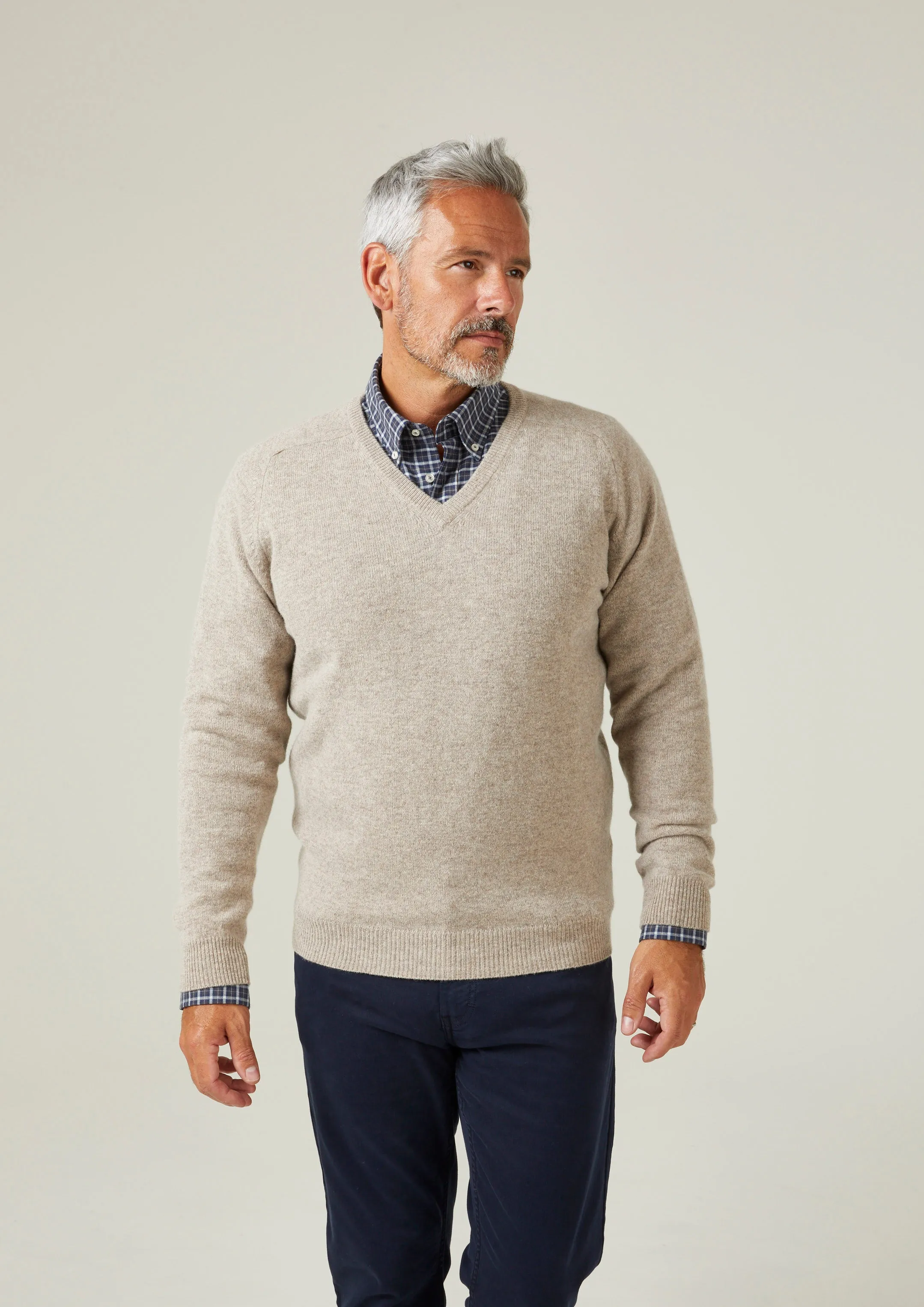 Kilsyth Men's Lambswool Jumper in Cobble - Regular Fit