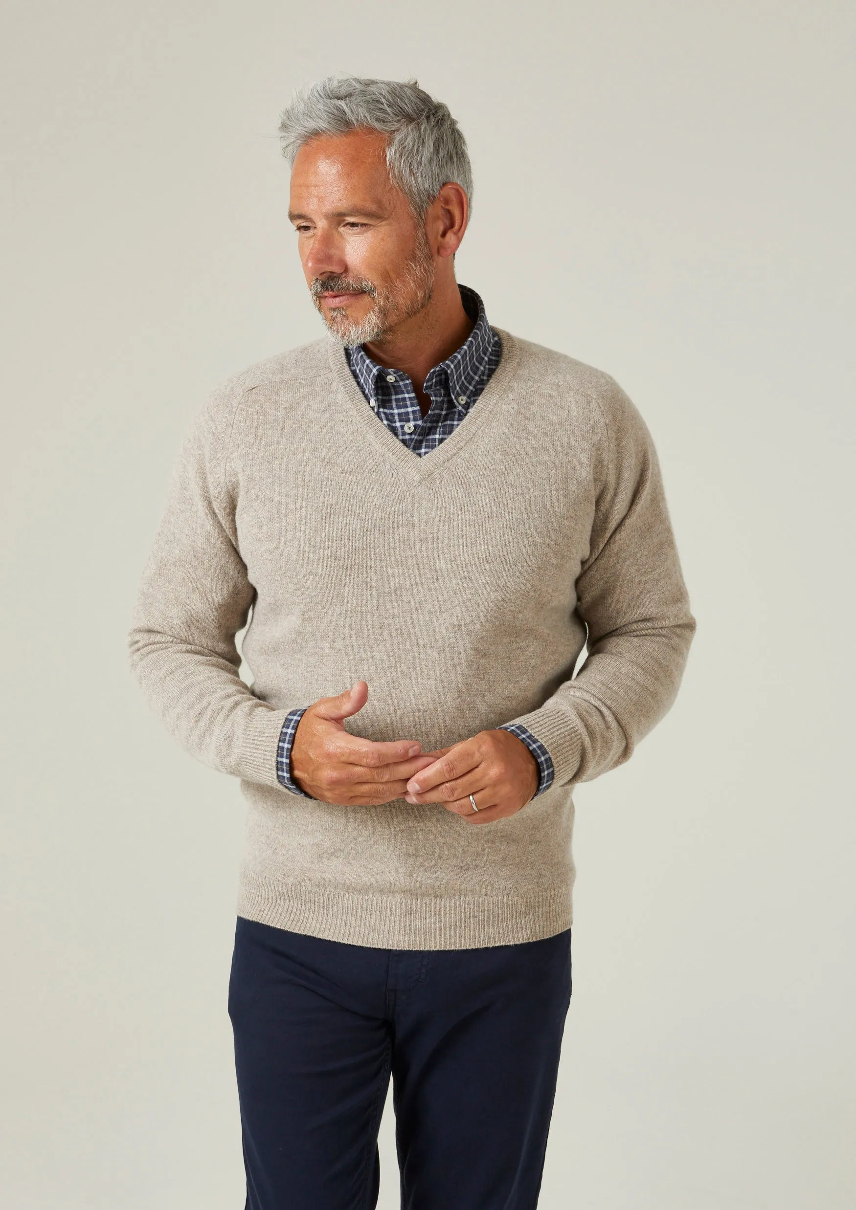 Kilsyth Men's Lambswool Jumper in Cobble - Regular Fit