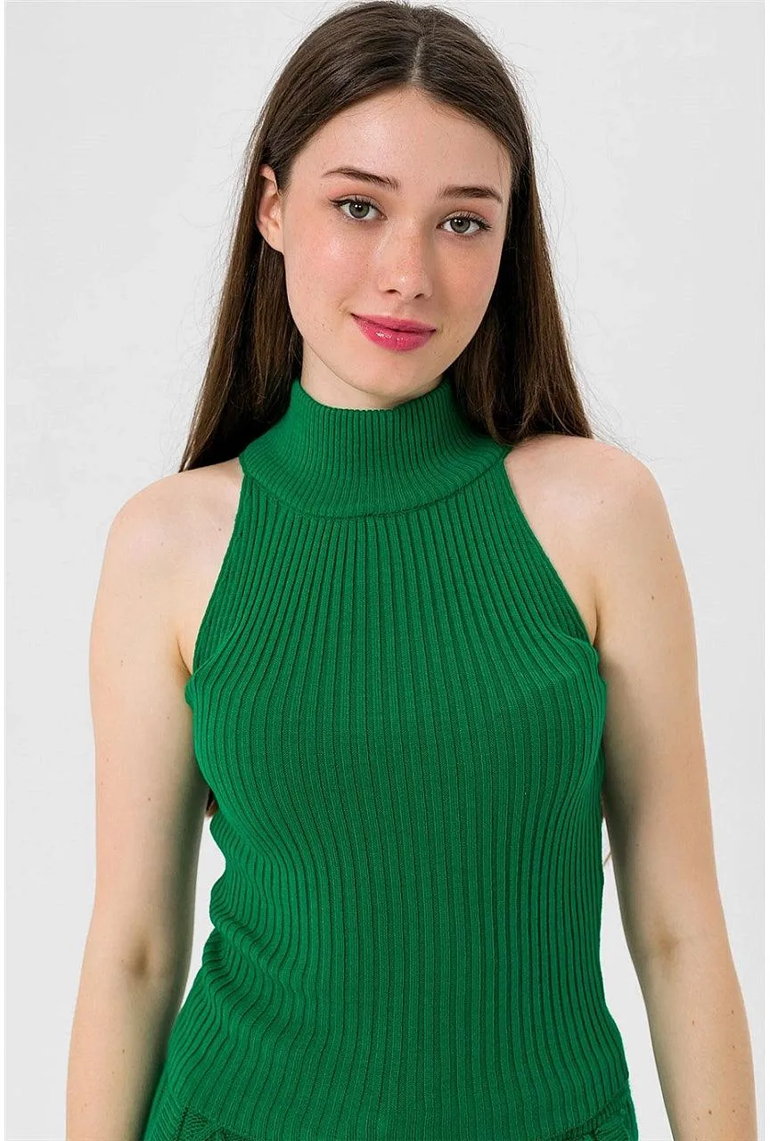 Women's Sleeveless Turtleneck Sweater - Green | Trendy Knitwear for Stylish Layering